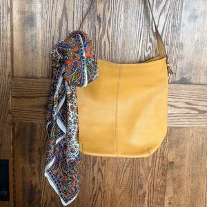 💛Mustard Yellow💛 Tignanello Leather Shoulder Bag